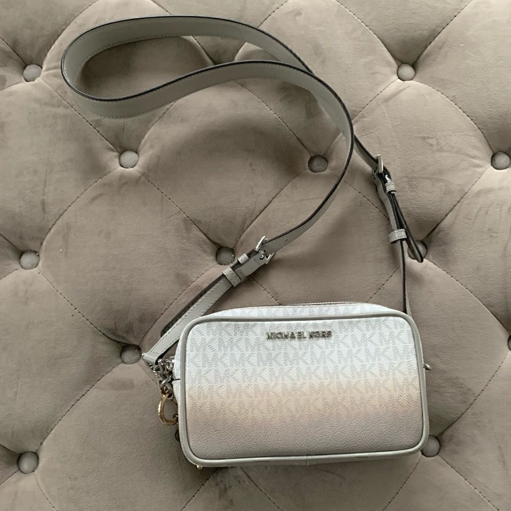 MK michael Kors Connie small camera crossbody bag ombré Grey